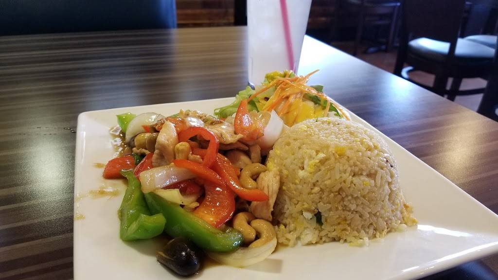 Rosie Thai Cuisine | restaurant | 20560 E Arrow Hwy, Covina, CA 91724, USA | 6263317679 OR +1 626-331-7679