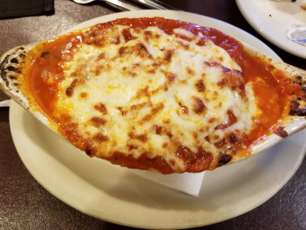 Paps Italian Grill | restaurant | 632 TX-16, Bandera, TX 78003, USA | 8307969400 OR +1 830-796-9400