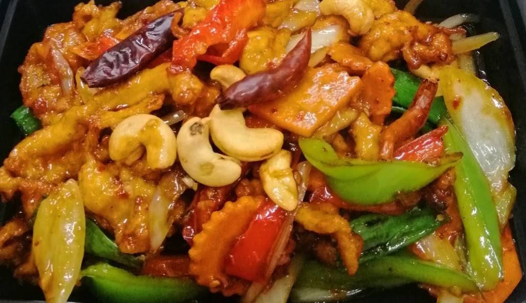 Oakland Thai Food to Go | restaurant | 5907 Foothill Blvd, Oakland, CA 94605, USA | 5108225975 OR +1 510-822-5975