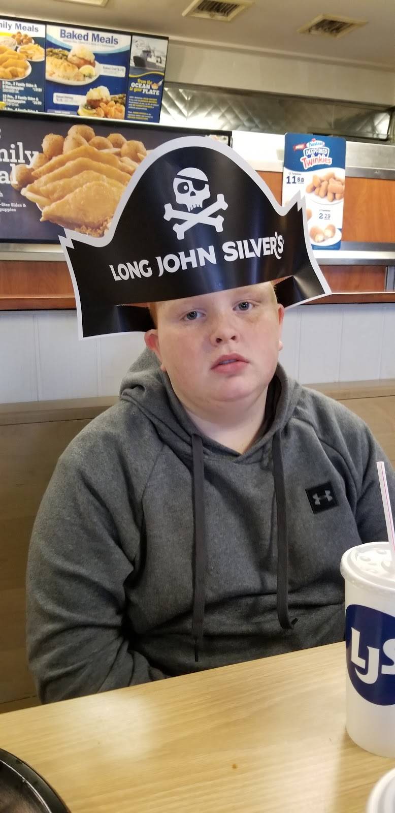 Long John Silvers | restaurant | 3485 S US Hwy 41, Terre Haute, IN 47802, USA | 8122357787 OR +1 812-235-7787