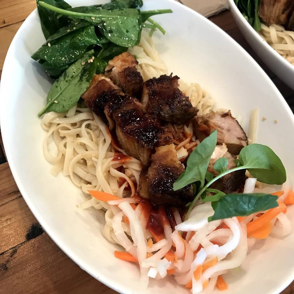 Chinollo | restaurant | 18415 S Avalon Blvd, Carson, CA 90746, USA | 4245282110 OR +1 424-528-2110