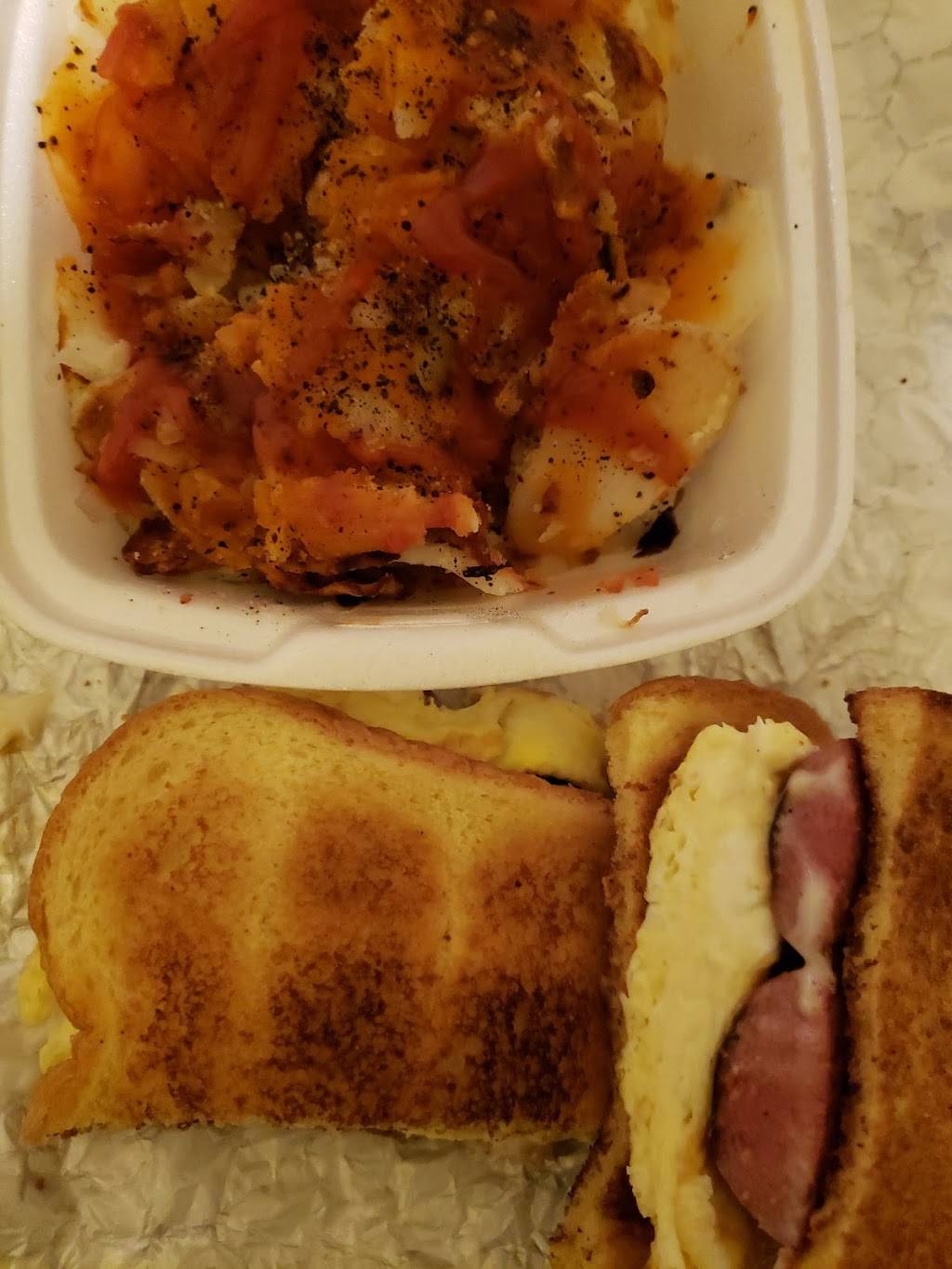 Phillys Breakfast & Steaks | restaurant | 1247 W Tioga St, Philadelphia, PA 19140, USA | 2152260592 OR +1 215-226-0592