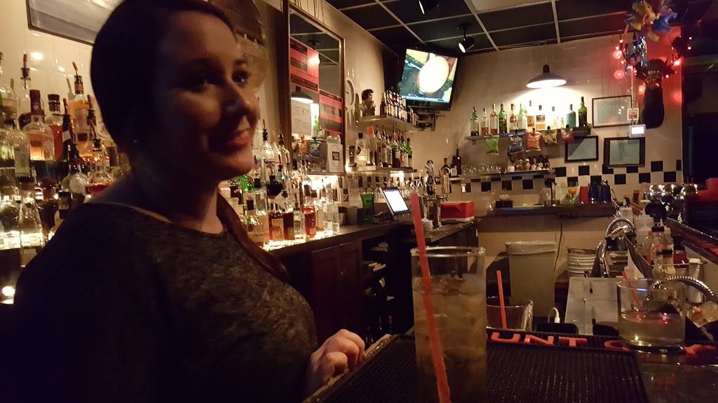 Windmill Lounge | restaurant | 5320 Maple Ave, Dallas, TX 75235, USA | 2146138384 OR +1 214-613-8384