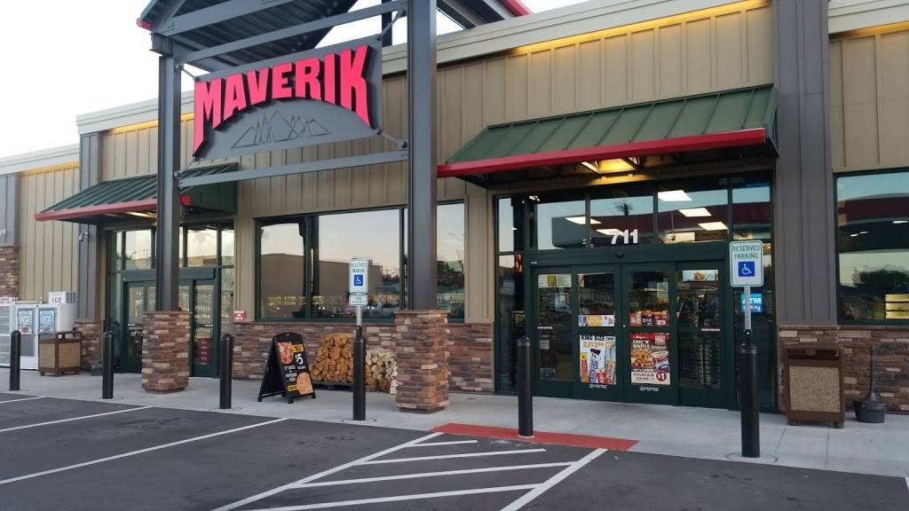 Maverik | restaurant | 711 E Fillmore St, Colorado Springs, CO 80907, USA | 7194713374 OR +1 719-471-3374