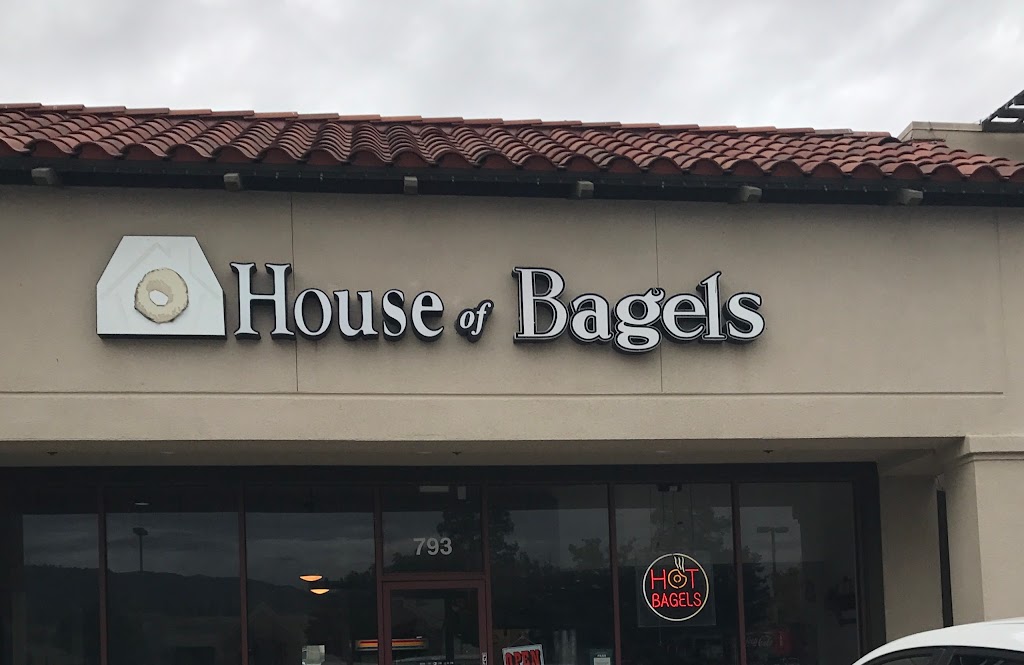 House of Bagels | bakery | 793 1st St, Gilroy, CA 95020, USA | 4088469377 OR +1 408-846-9377
