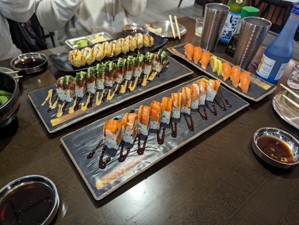 Sushi Luma | restaurant | 1410 S McDowell Blvd A, Petaluma, CA 94954, USA | 7077746065 OR +1 707-774-6065