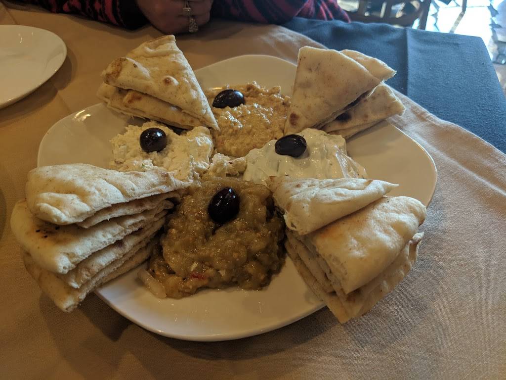 Greek Brothers Taverna | restaurant | 50 Glocker Way, Pottstown, PA 19465, USA | 6103238400 OR +1 610-323-8400