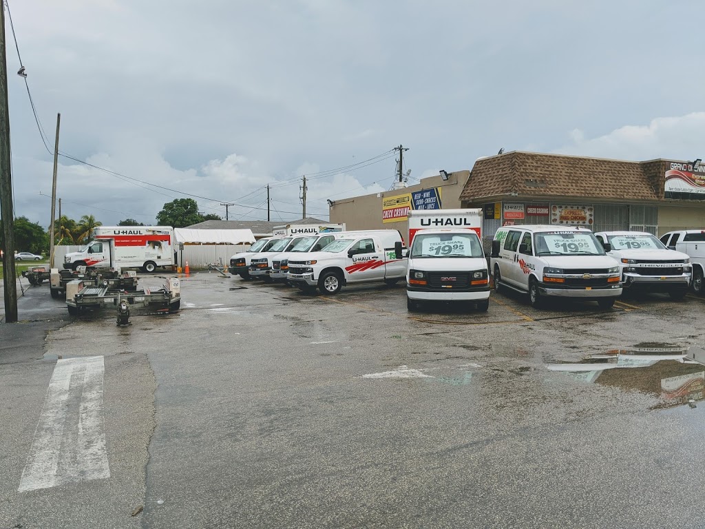 Palmetto Express Stop | restaurant | 4195 NW 167th St, Miami Gardens, FL 33055, USA | 3054549894 OR +1 305-454-9894