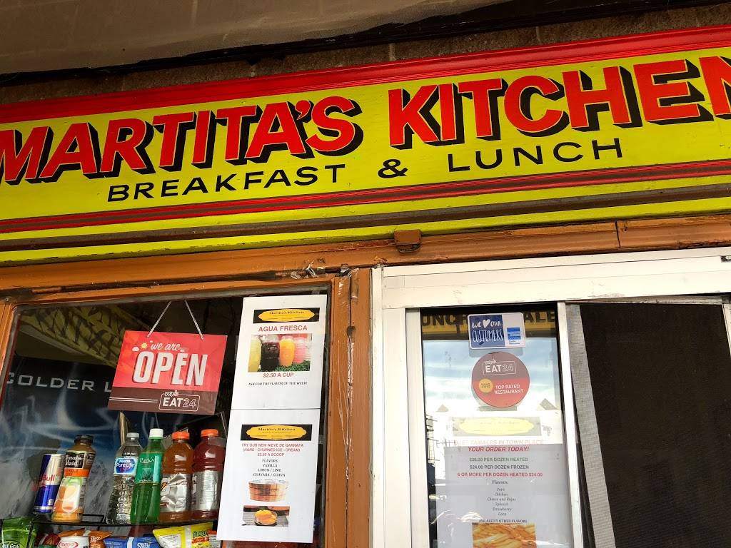 Martitas Kitchen | restaurant | 2560 Marin St, San Francisco, CA 94124, USA | 4152821103 OR +1 415-282-1103