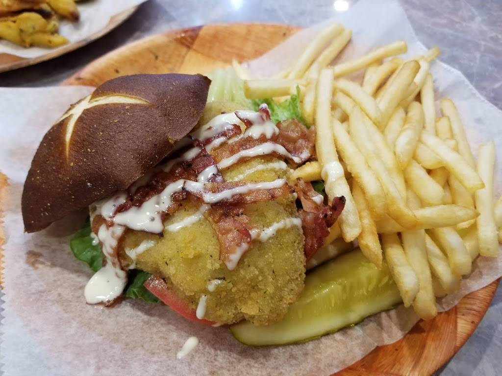 Breaking Bread - Crystal Lake | restaurant | 230 W Virginia St Suite 250, Crystal Lake, IL 60014, USA | 8158936510 OR +1 815-893-6510