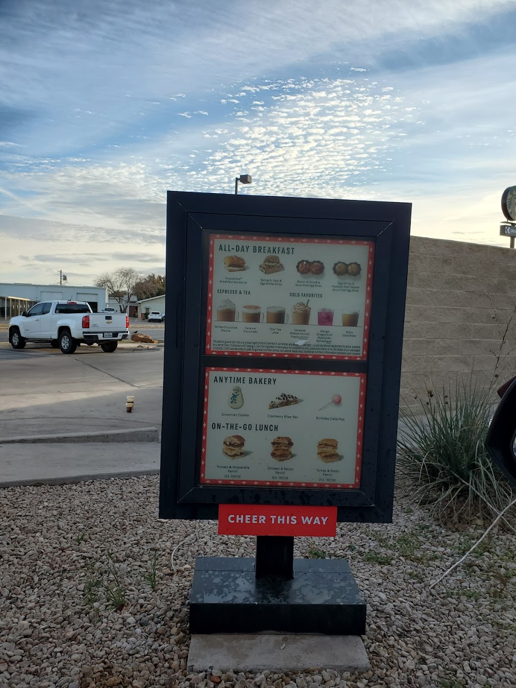 Starbucks | cafe | 2626 Enterprise Dr, Abilene, TX 79601, USA | 3257257496 OR +1 325-725-7496