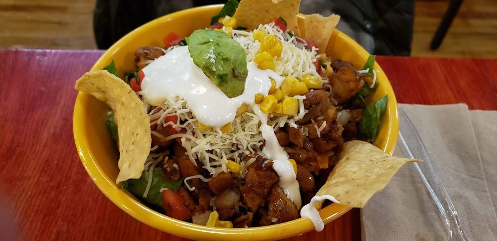 Flacos Tacos | restaurant | 46 E Chicago Ave, Chicago, IL 60611, USA | 3122668226 OR +1 312-266-8226