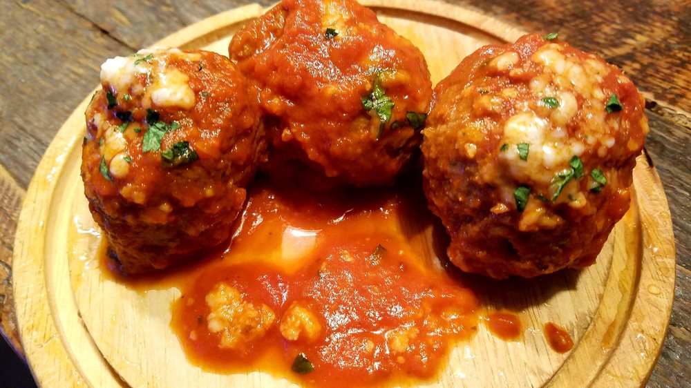 Stevey’s Pizza | restaurant | 1100 Portion Rd, Farmingville, NY 11738, USA | 6317368130 OR +1 631-736-8130