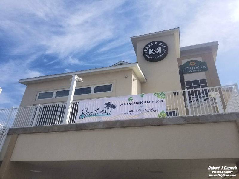 Sanibels Oceanside 32 | restaurant | 106 32nd St, Ocean City, MD 21842, USA | 4102137273 OR +1 410-213-7273