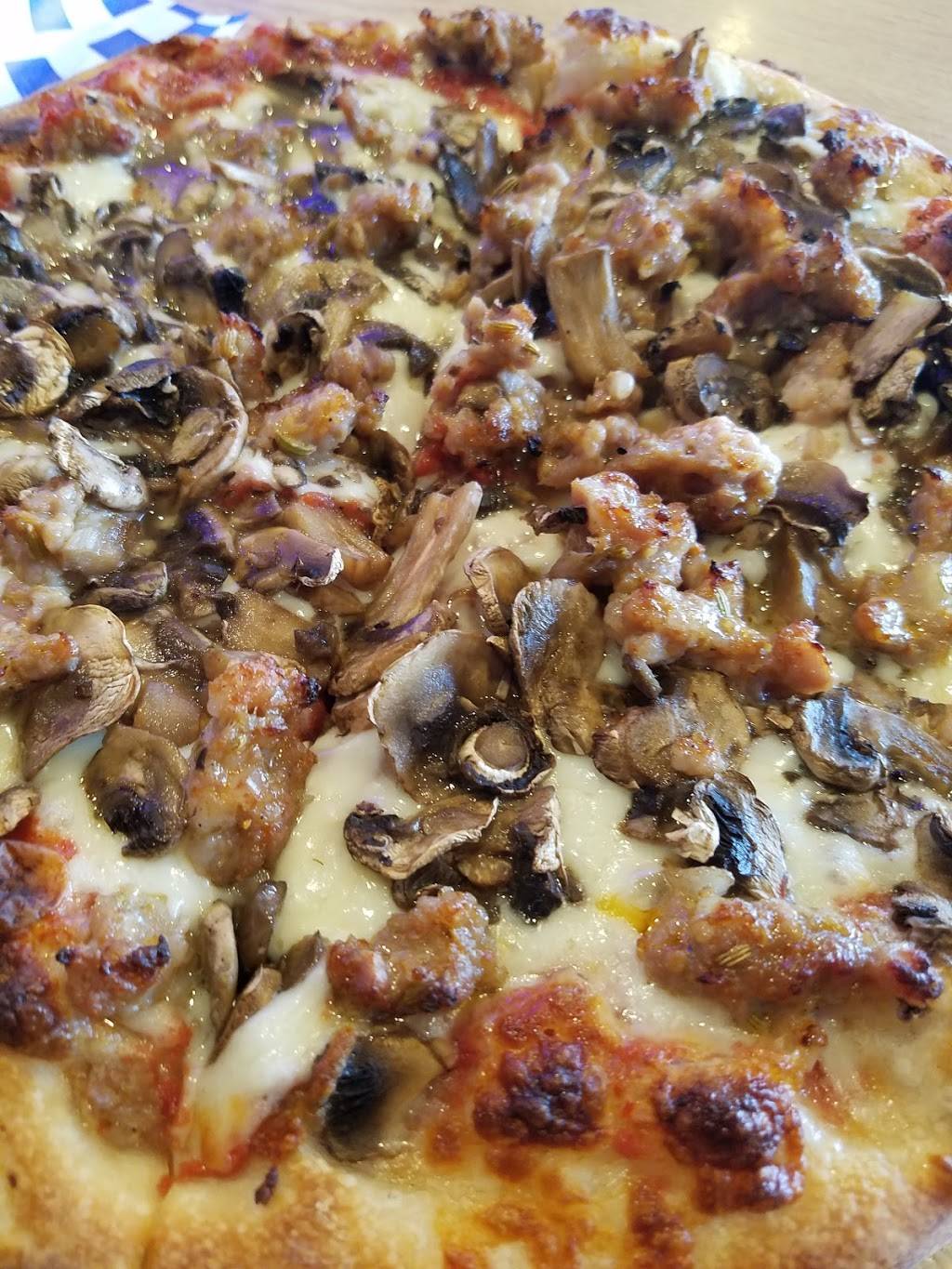 Barros Pizza | restaurant | 21000 Golden Springs Dr, Walnut, CA 91789, USA | 9095982871 OR +1 909-598-2871