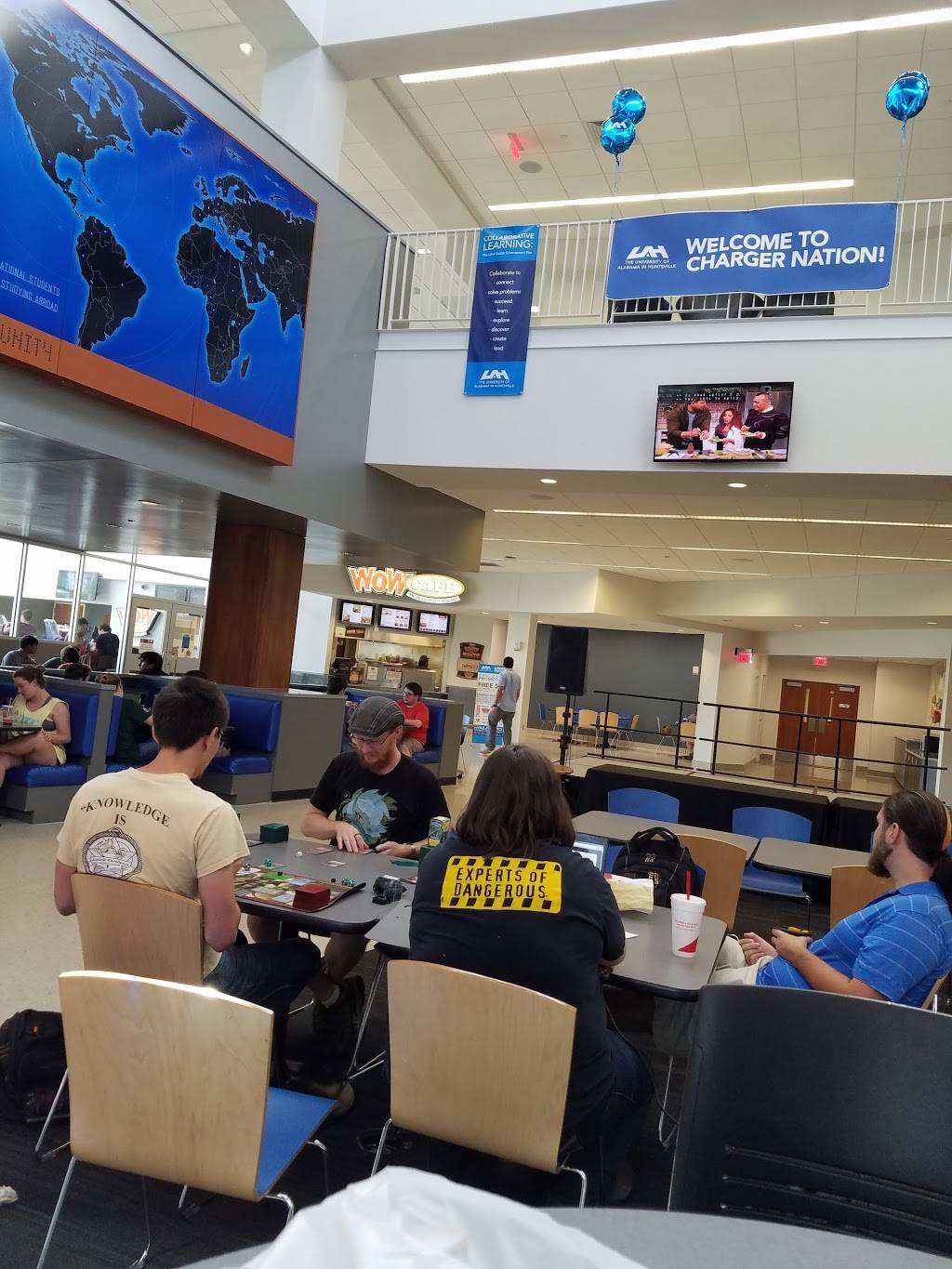 WOW Café | restaurant | Charger Union, 4705 Holmes Ave NW, Huntsville, AL 35899, USA | 2568243582 OR +1 256-824-3582