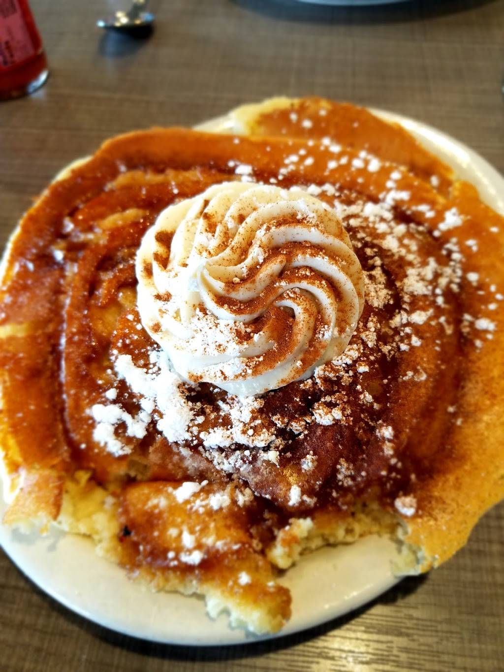 The Jagged Fork | restaurant | 188 Adams Rd, Rochester Hills, MI 48309, USA | 2487103975 OR +1 248-710-3975