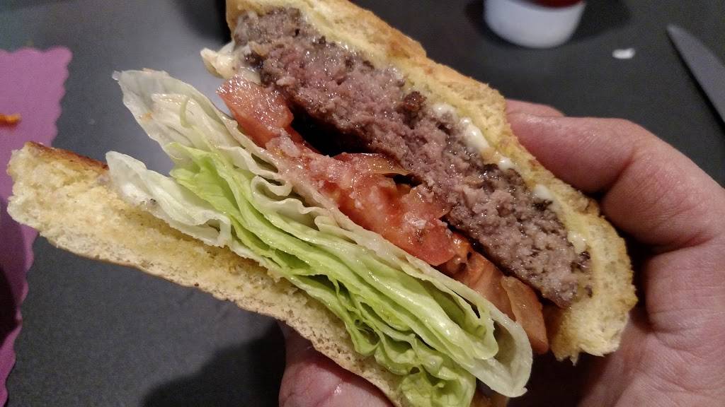 Westcott House | restaurant | 49 Providence St, West Warwick, RI 02893, USA | 4018235510 OR +1 401-823-5510