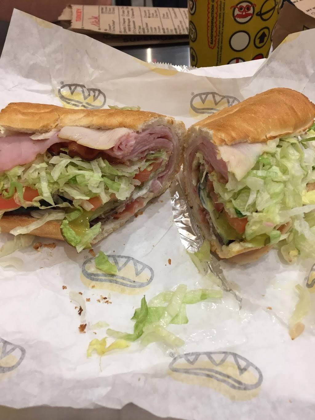 Which Wich Superior Sandwiches | restaurant | 601 P St, Lincoln, NE 68508, USA | 4024350008 OR +1 402-435-0008