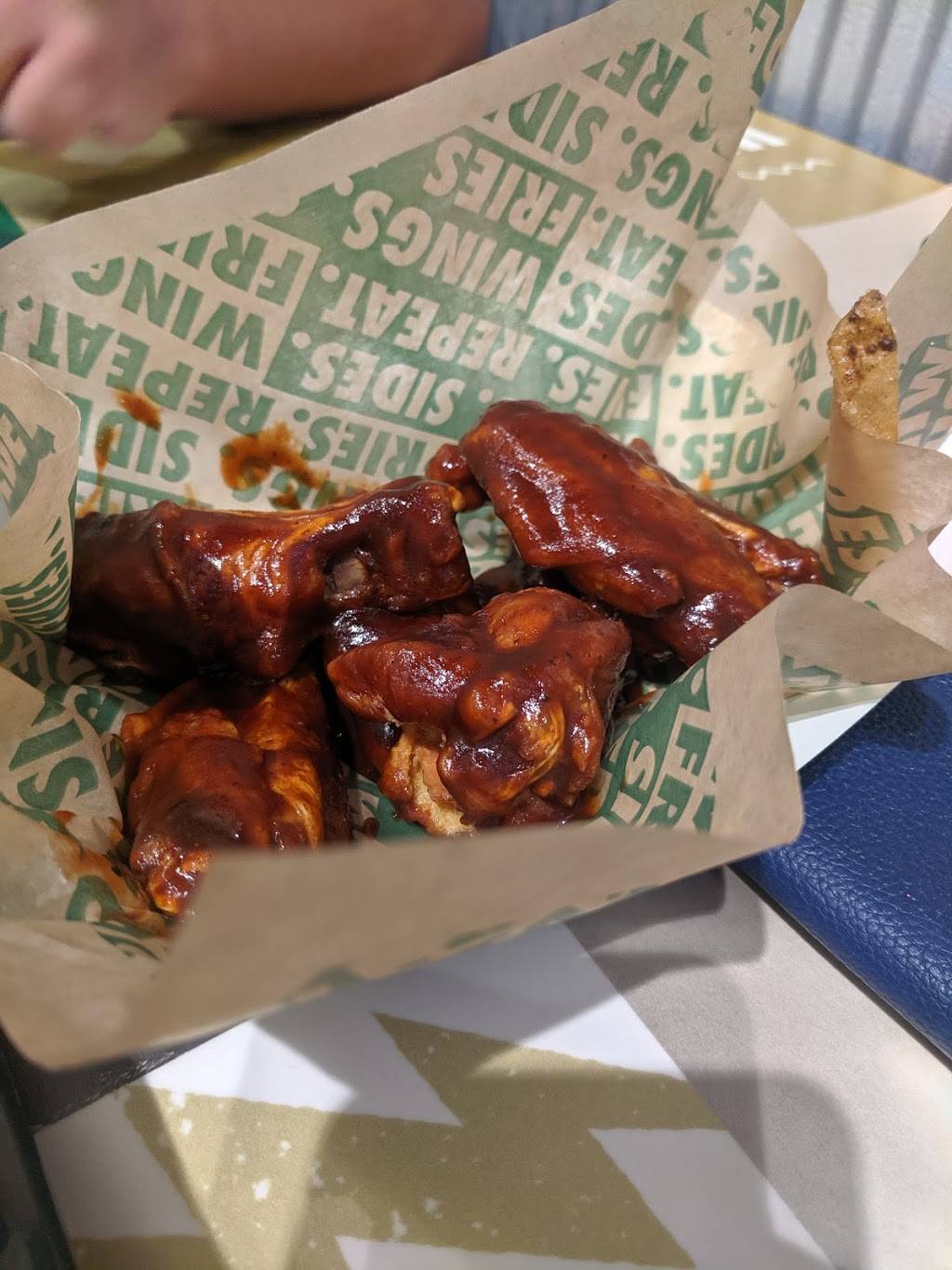 Wingstop | restaurant | 2750 Mt Pleasant St Ste 110, Burlington, IA 52601, USA | 3194099464 OR +1 319-409-9464