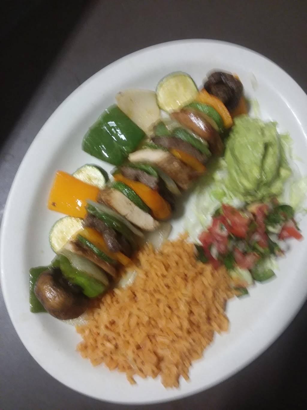 El Charro T Mexican Restaurant | restaurant | 3015 US-290, Brenham, TX 77833, USA | 9793379515 OR +1 979-337-9515