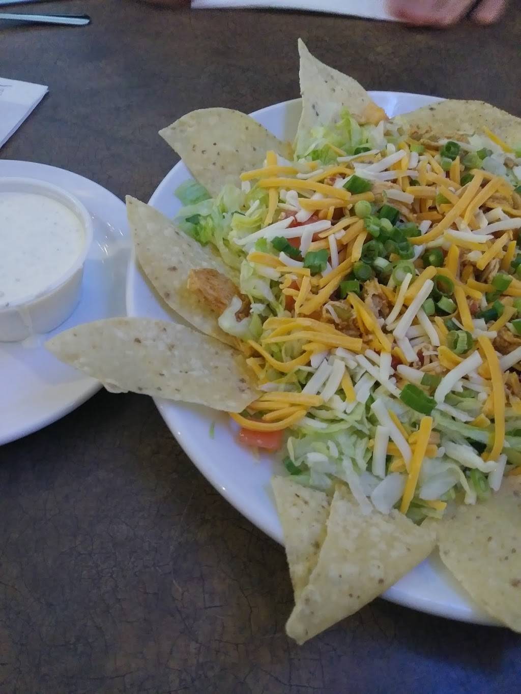 Fletchers Pub | restaurant | 7177 W Q Ave, Kalamazoo, MI 49009, USA | 2693723188 OR +1 269-372-3188