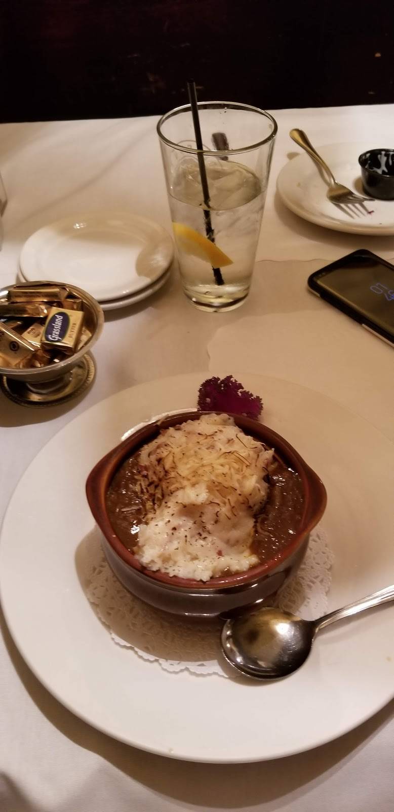 Rickys English Pub | restaurant | 151 E State St, Salem, OH 44460, USA | 3303322825 OR +1 330-332-2825