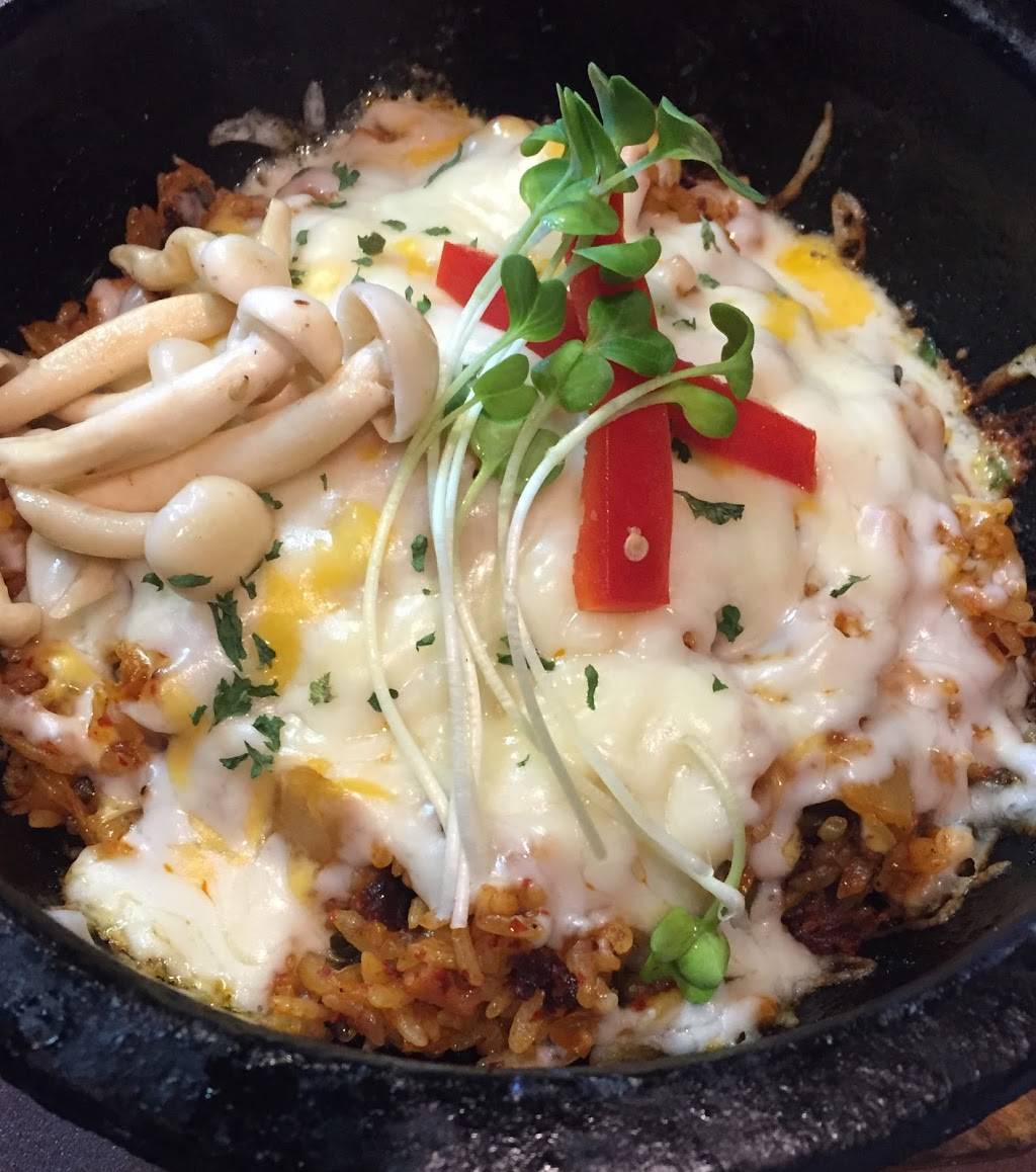 Sesame | restaurant | 1355 Broadway, Burlingame, CA 94010, USA | 6503473717 OR +1 650-347-3717