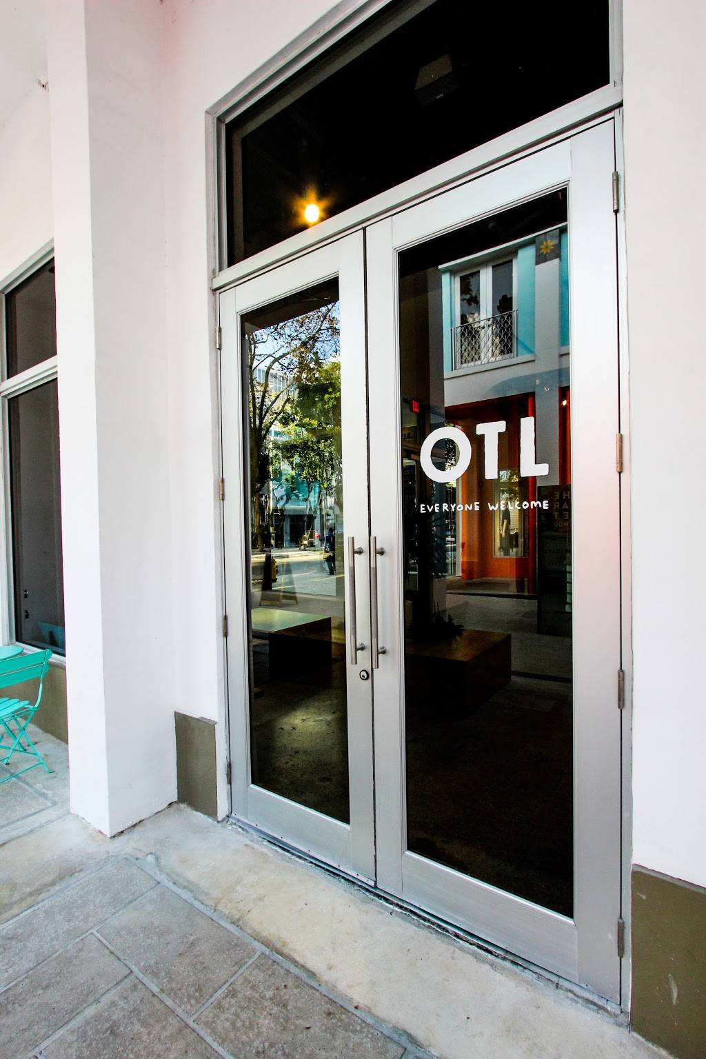 OTL | restaurant | 160 NE 40th St, Miami, FL 33137, USA | 7869537620 OR +1 786-953-7620