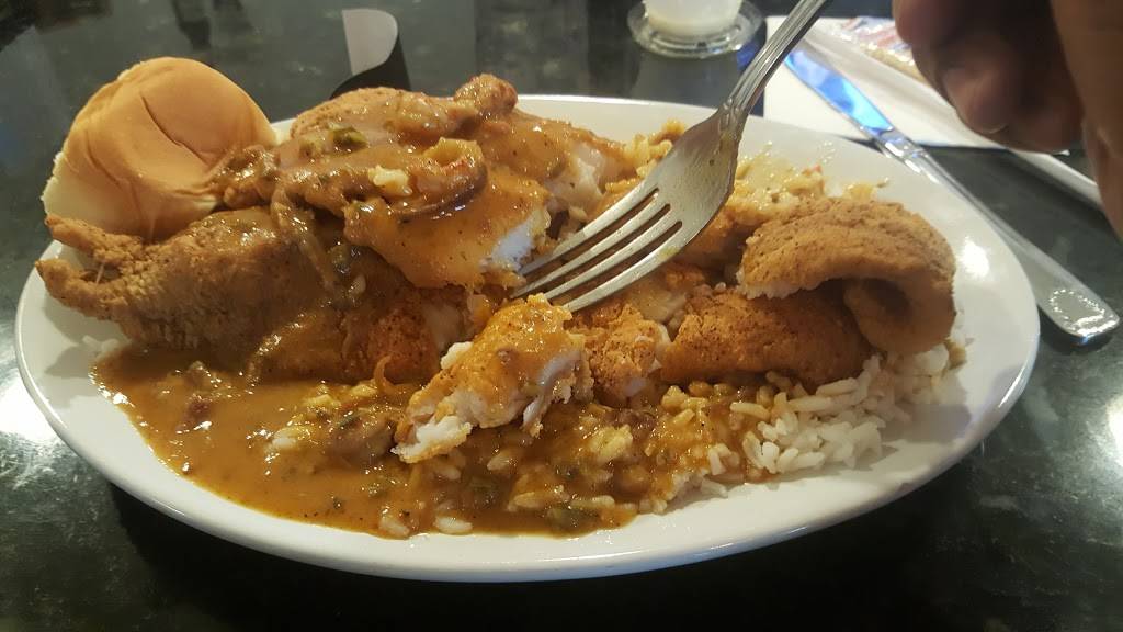 Court Street Cafe | restaurant | 805 Court St, Port Allen, LA 70767, USA | 2253304669 OR +1 225-330-4669