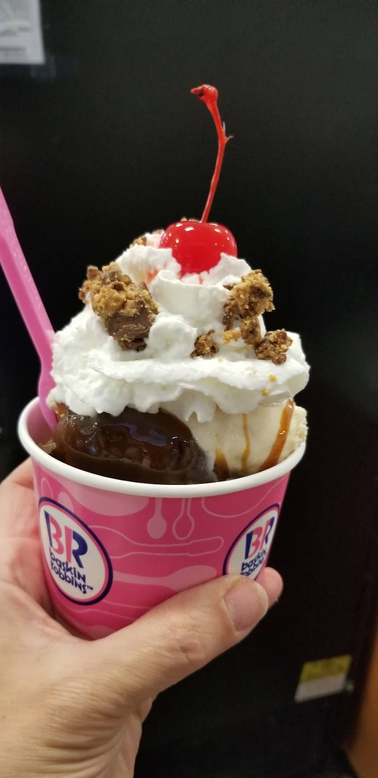 Dunkin | bakery | 890 Semoran Blvd, Casselberry, FL 32707, USA | 4072615576 OR +1 407-261-5576