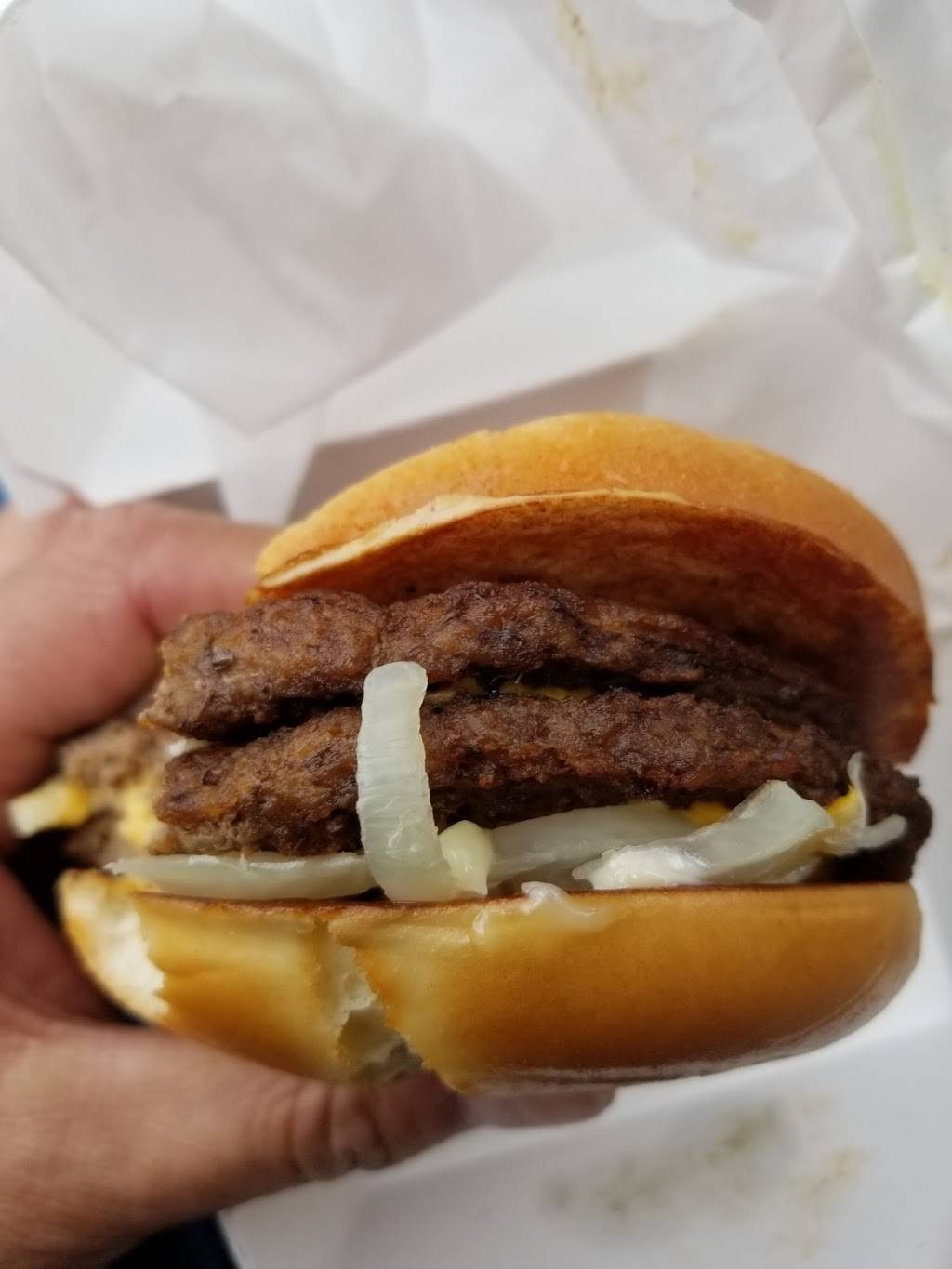 Jack in the Box | restaurant | 3910 Sierra Ave, Fontana, CA 92336, USA | 9094290170 OR +1 909-429-0170