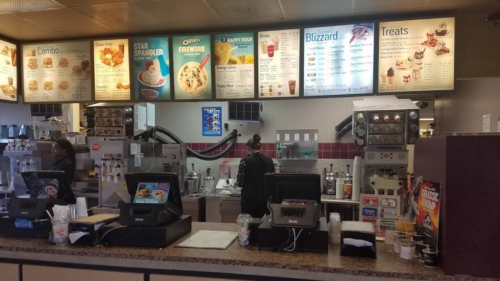 Dairy Queen Grill & Chill | restaurant | 1500 Wisconsin Dells Pkwy, Lake Delton, WI 53940, USA | 6082537715 OR +1 608-253-7715