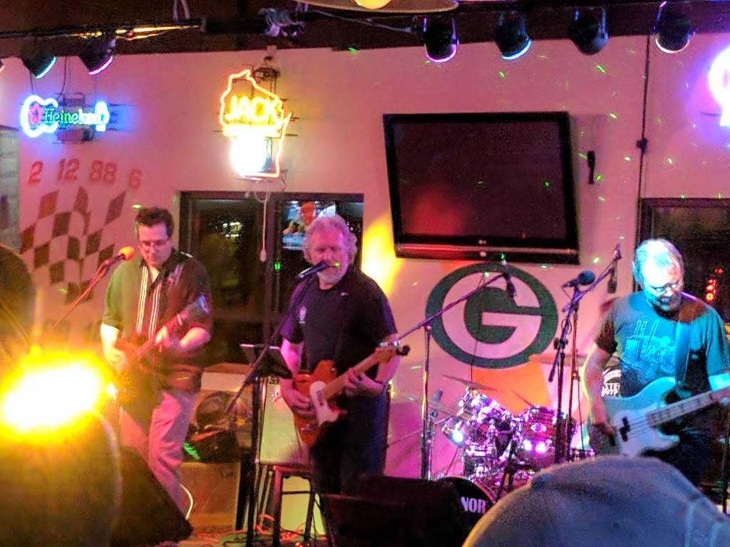 Hody Bar & Grill | restaurant | 1914 Aurora St, Middleton, WI 53562, USA | 6088311901 OR +1 608-831-1901