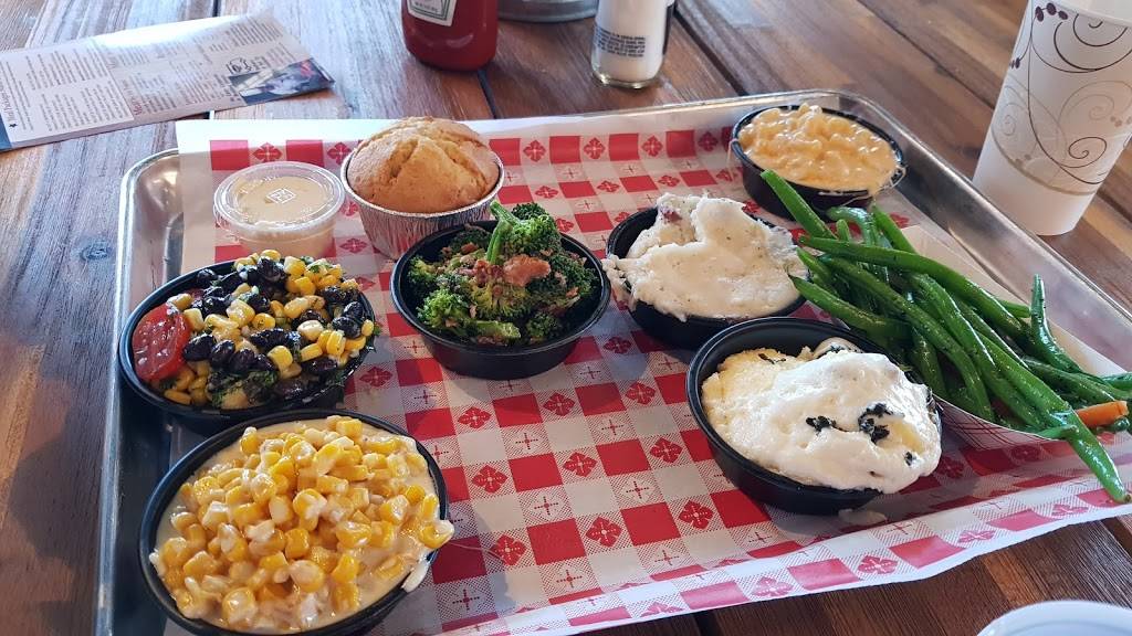 Sharkos BBQ | restaurant | 1715 Freedom Dr, Naperville, IL 60563, USA | 6308573863 OR +1 630-857-3863