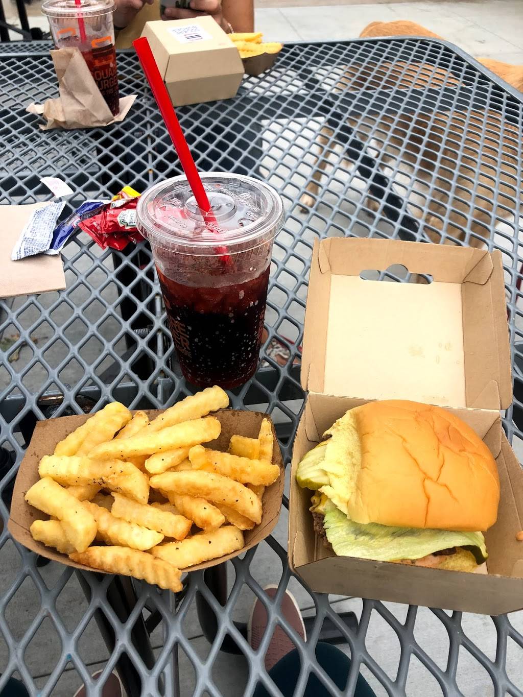 Square Burger | restaurant | 225 E Martin St, Raleigh, NC 27601, USA | 9198966600 OR +1 919-896-6600