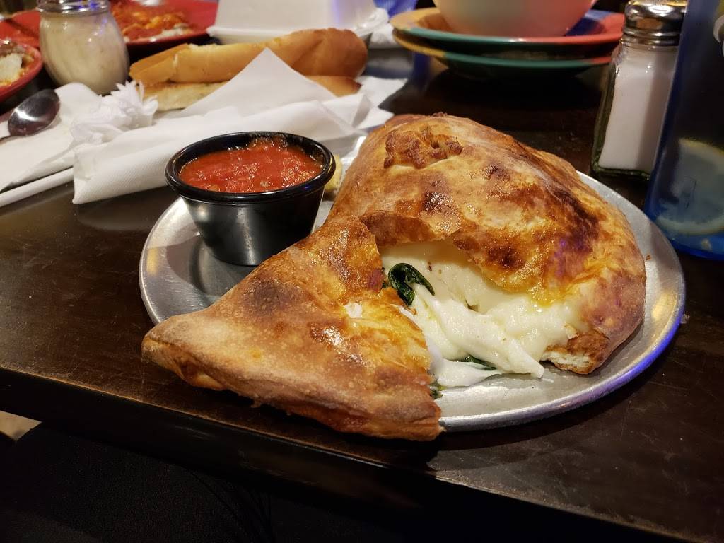 OPS Pizza Kitchen & Café | restaurant | 2030 S 8th St, Fernandina Beach, FL 32034, USA | 9042778665 OR +1 904-277-8665