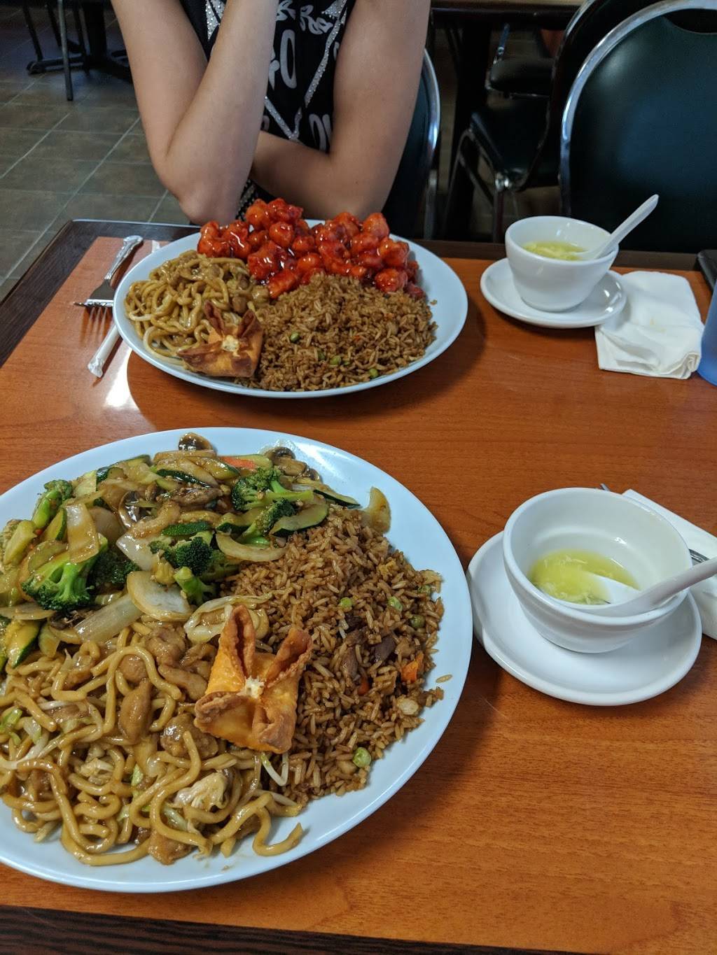 Flying Boat Chinese Restaurant | restaurant | 1522 Solano St, Corning, CA 96021, USA | 5308244085 OR +1 530-824-4085