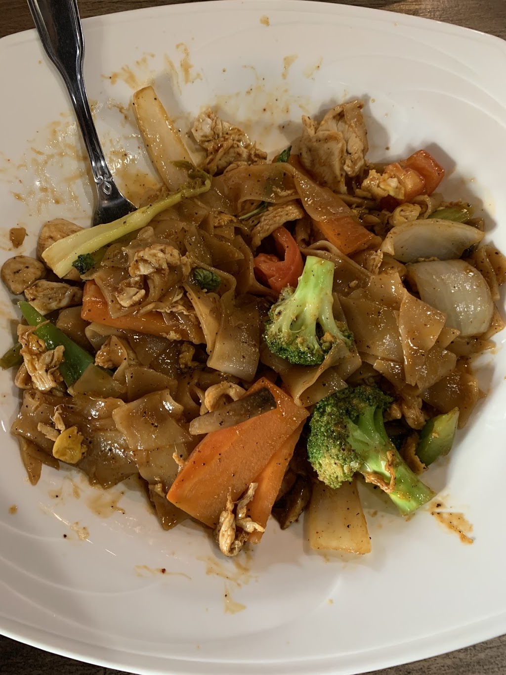 TupTim Thai | restaurant | 250 Golden Isles Pkwy, Brunswick, GA 31525, USA | 9122758013 OR +1 912-275-8013