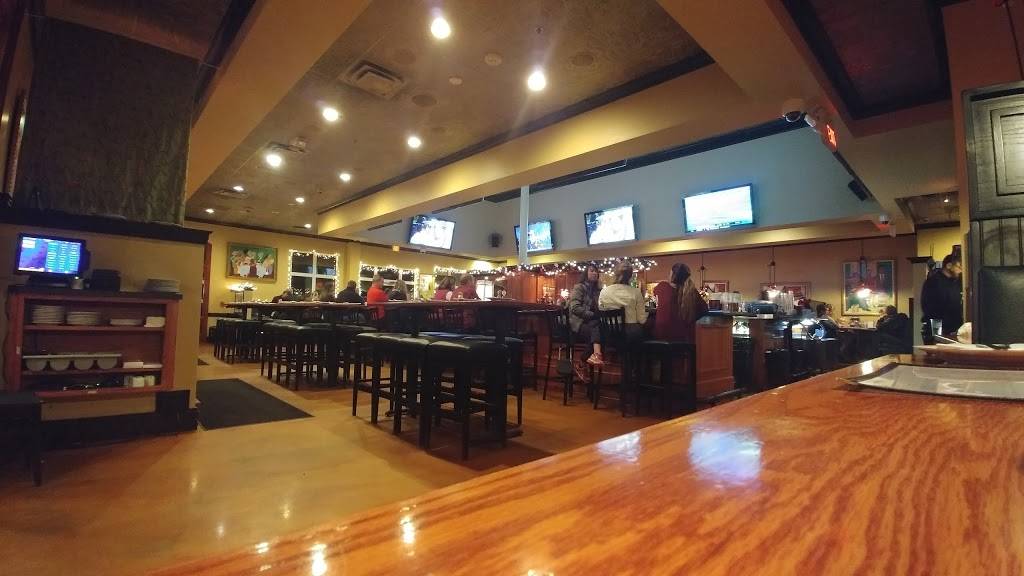 Village Grill | restaurant | 8470 Honeycutt Rd, Raleigh, NC 27615, USA | 9198905340 OR +1 919-890-5340