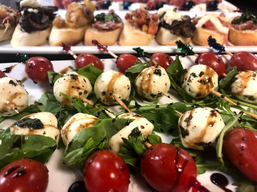 The Express Restaurant | restaurant | 349 Grays Rd, Hamilton, ON L8E 2Z1, Canada | 9055601475 OR +1 905-560-1475