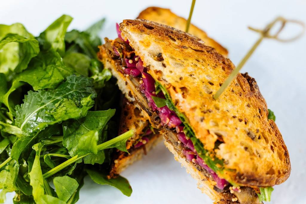 Plnthouse | restaurant | 2341 Collins Ave 6th floor, Miami Beach, FL 33139, USA | 3056046881 OR +1 305-604-6881