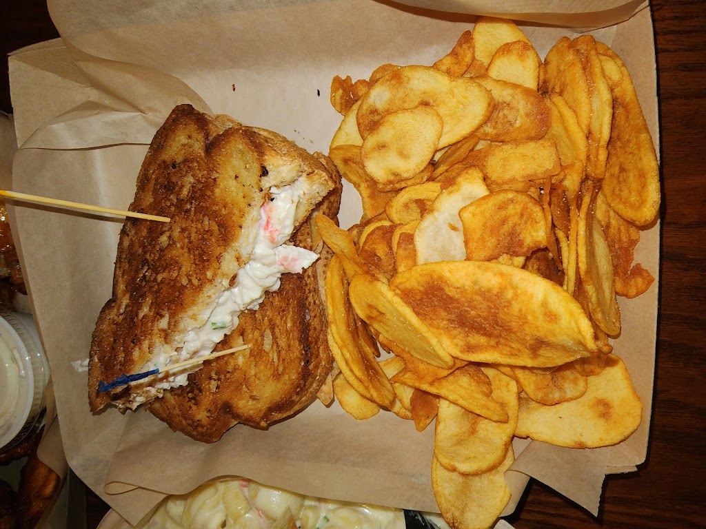 Lawrence KS Wing Co | restaurant | 1016 Massachusetts St, Lawrence, KS 66044, USA | 7857644299 OR +1 785-764-4299