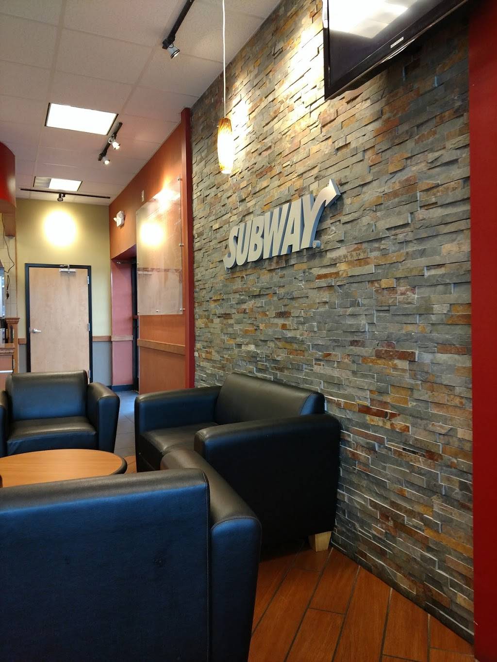 Subway Restaurants | restaurant | 1809 N Main St, London, KY 40741, USA | 6068620101 OR +1 606-862-0101