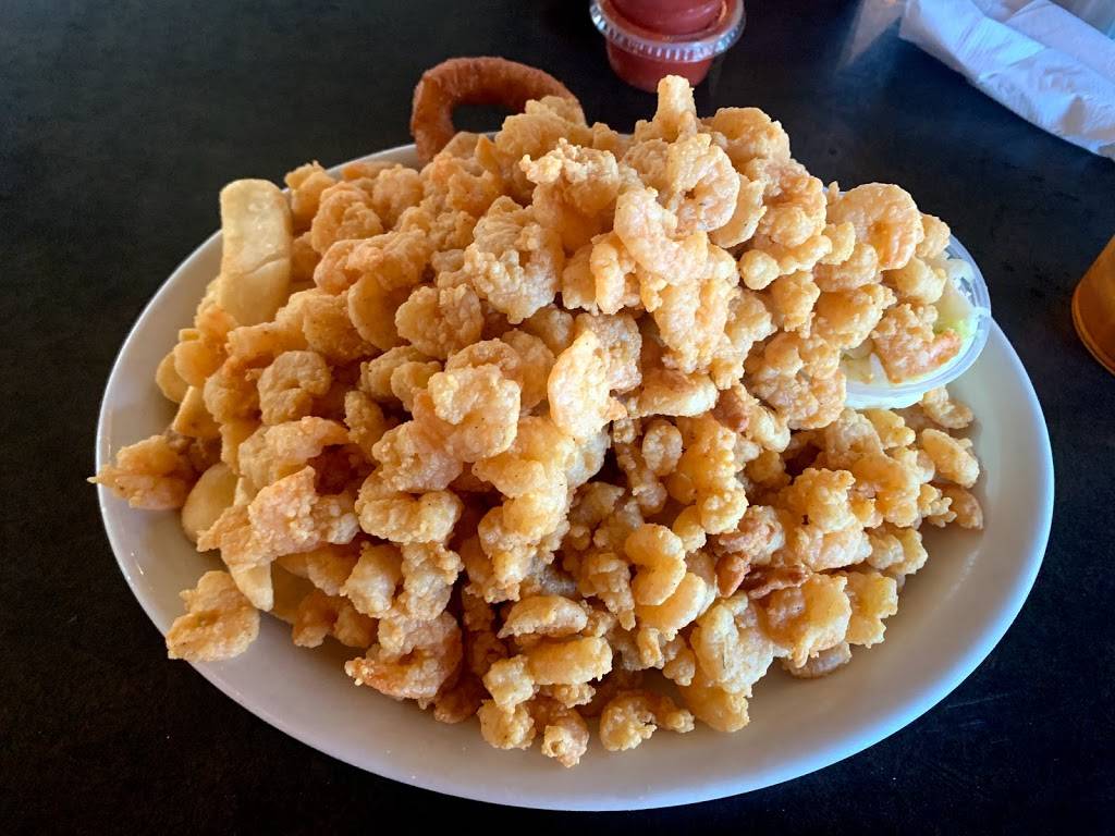 Harbor House Seafood & Steak | restaurant | 912 E Main St, Abingdon, VA 24210, USA | 2766763500 OR +1 276-676-3500