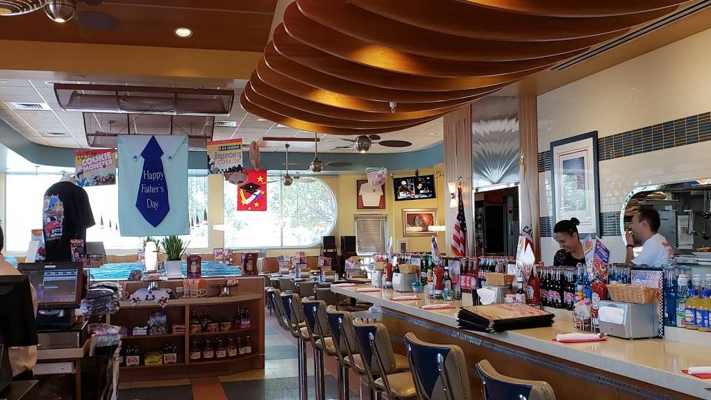 Richies Diner | restaurant | 8039 Monet Ave, Rancho Cucamonga, CA 91739, USA | 9098998101 OR +1 909-899-8101