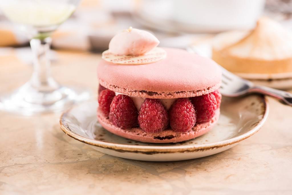 Pierrot Gourmet at The Peninsula | cafe | 108 E Superior St, Chicago, IL 60611, USA | 3125736749 OR +1 312-573-6749