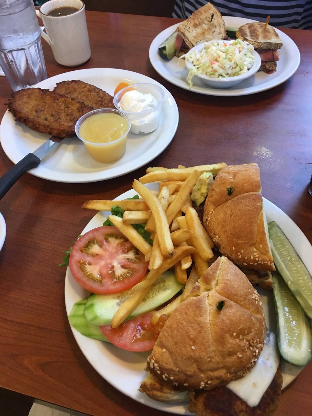 Fromins | restaurant | 1832 Wilshire Blvd, Santa Monica, CA 90403, USA | 3108295443 OR +1 310-829-5443