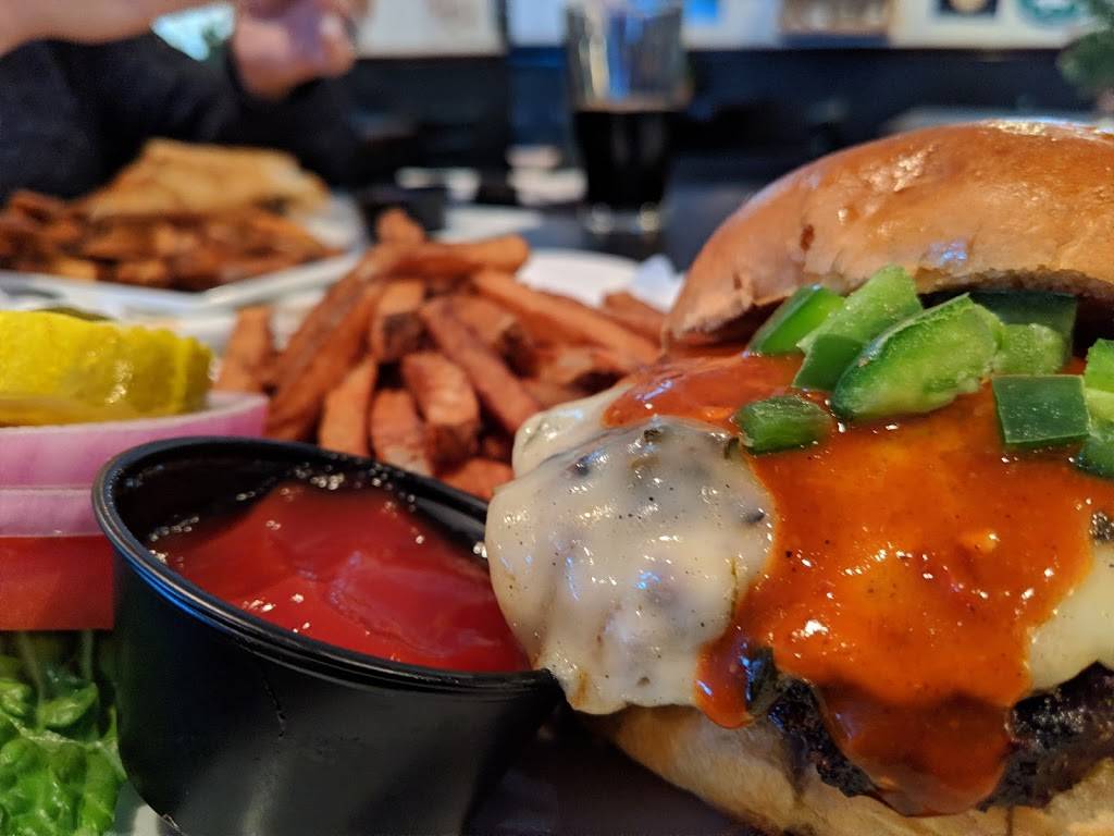 A Better Place Bar & Grill, Inc. | restaurant | 200 Route 32 #3,4,5, Central Valley, NY 10917, USA | 8458276332 OR +1 845-827-6332