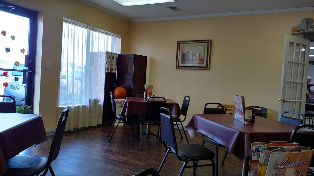 Lindas Cafe | restaurant | 440 Isbill Rd # 4, Madisonville, TN 37354, USA | 4234423343 OR +1 423-442-3343